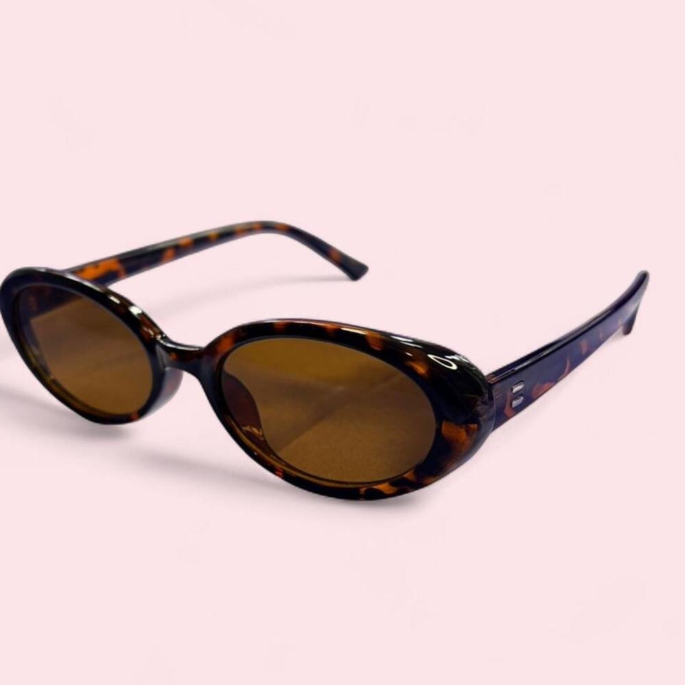 Women's Sunglasses oval 90s y2k dark tortoiseshell